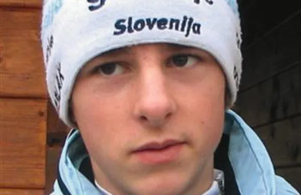 Jaka Hvala:  “Najbolj me veseli stabilna forma z lepimi in dolgimi skoki. V Engelbergu sem že poletel 142,5 metra daleč.”