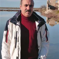 Flavio Bonin opozarja, da mnoge današnje predstave o solinarstvu nimajo zgodovinske podlage. Med njimi tudi prepričanje, da so se solinarji poleti z družino selili na soline. 