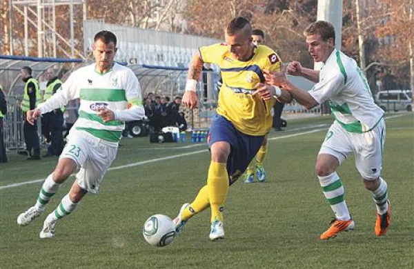 Nogometaš Luke Koper Aljaž Struna je na izhodnih vratih koprskega kluba