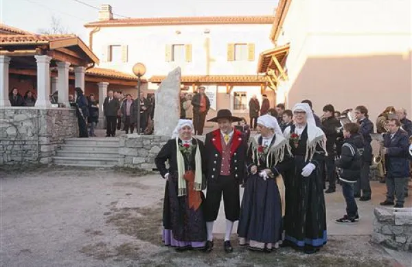 V Gropadi so po 25 letih dela končno odprli nov kulturni dom