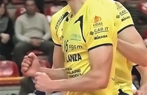 Mitja Gasparini  je bil v nedeljo MVP  zmagovite Verone na tekmi Sisleyem
