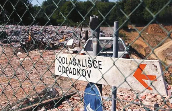Vrata ostajajo &scaron;e odprta, a ne brezplačno