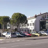 Center za pospeševanje podjetništva v Luciji z enim zaposlenim   deluje od maja  2010 