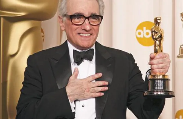 Martin Scorsese je leta 2007 prejel oskarja za najboljšo režijo v filmu Dvojna igra