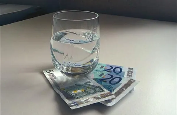 V Izoli za pitno vodo  vsi enako plačajo, pa vendar se njihove položnice na koncu precej  razlikujejo  