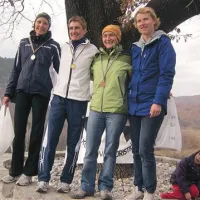 Najhitrejše mlajše veteranke v družbi šampionke: Jana Kotar Ilijaš, Kristina Bele, Marija Trontelj (z leve)