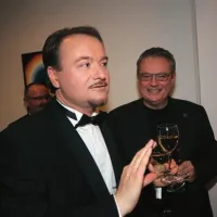 Drigent Obalnega komornega orkestra (levo) Patrik Greblo in Marko Pavliha, predavatelj na Pomorski fakulteti