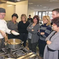 Dejan Križman med razkrivanjem kuharskih skrivnosti