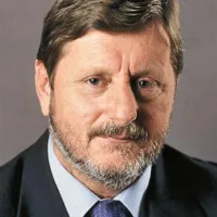 Robert Trampuž
