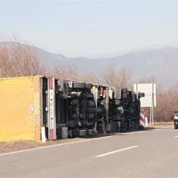 Sunki burje so danes dosegli tudi 150 kilometrov na uro
