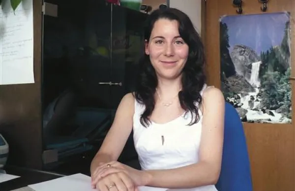 Univerza v Novi Gorici je izdala monografijo Podoba Trsta in Tržaškega v slovenski in italijanski poeziji prve polovice 20. stoletja avtorice Ane Toroš (na fotografiji)