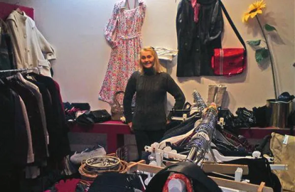 Brigita Rustja med ponudbo rabljenih oblačil