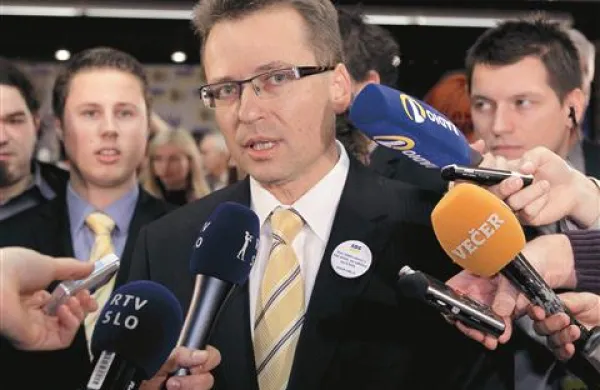 Zvone Černač bo najbrž prevzel enega najpomembnejših ministrskih položajev v vladi Janeza Janše