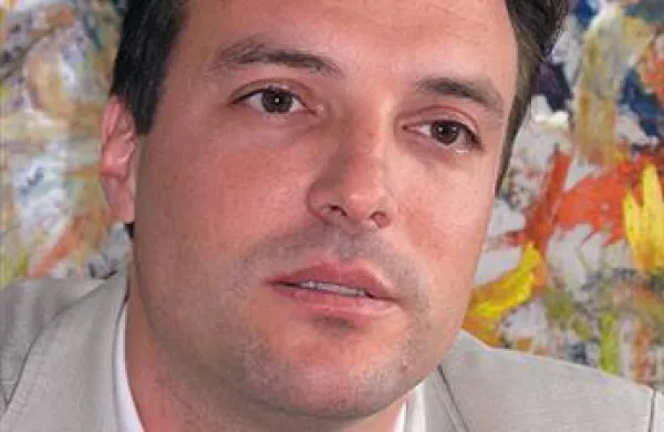 Uroš Brataševec: “Razočarano ugotavljamo, da se v naši državi najbolj splača tistim, ki  gradijo s cenejšimi materiali in površno.”  