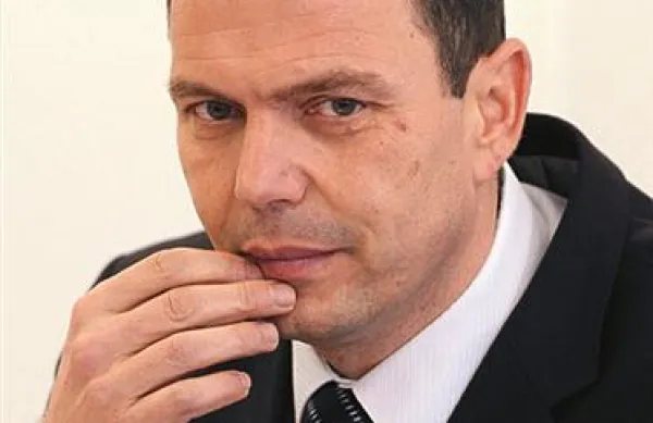 Državnotožilski svet je za vodjo specializiranega državnega tožilstva za pregon organiziranega kriminala imenoval Harija Furlana (na fotografiji)