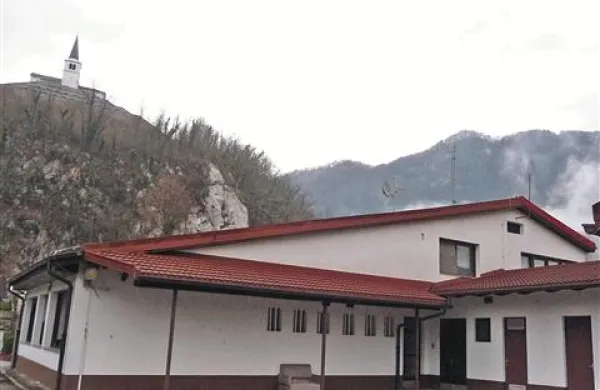 Gradili bodo domova za starej&scaron;e