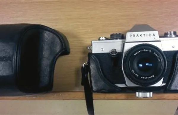 30 in več let stari fotoaparati v policiji niso nobena redkost