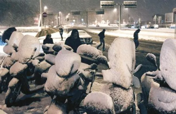 V Rimu ne pomnijo takšnega sneženja že od 80. let prejšnjega stoletja