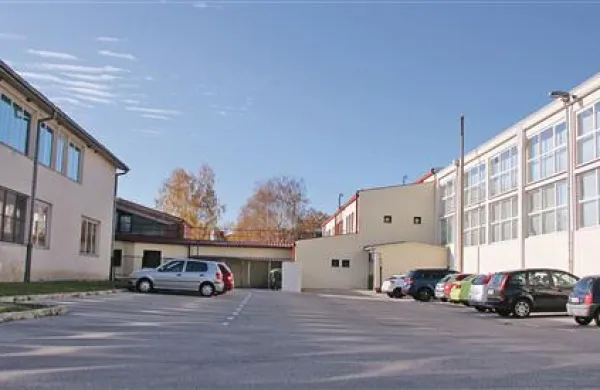 Občine Renče-Vogrsko namerava letos plačati načrtovano gradnjo povezovalnega trakta OŠ Renče
