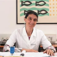 Melanija Kocjan: “Zaradi premalo gibanja so mladostniki manj spretni, zaradi ždenja pred računalnikom imajo slabo držo, oboje botruje debelosti, ta pa poraja kopičenje kompleksov, tako da trpita fizično in psihično zdravje, pa tudi tekoče izražanje in socializacija.” 
