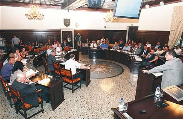 Koprska občina do občine Ankaran v konstituiranju v letu 2011 ni poravnala vseh obveznosti