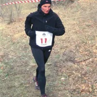 Erika Vodopivec v boju z burjo