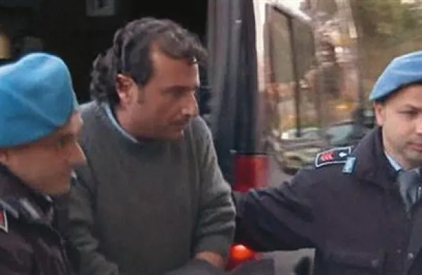 Na lasu kaptana Schettina so našli sledi kokaina