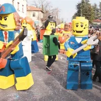 Lego kocke so za nekaj ur oživele