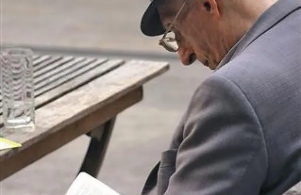 Upokojenci bodo dobili kartice, s katerimi bodo lahko uveljavljali ugodnosti