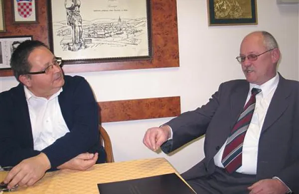 Milan Grlica (levo) in Vitomir Vitaz sta si enotna, da je kulturna dejavnost eden od stebrov SKD Bazovica