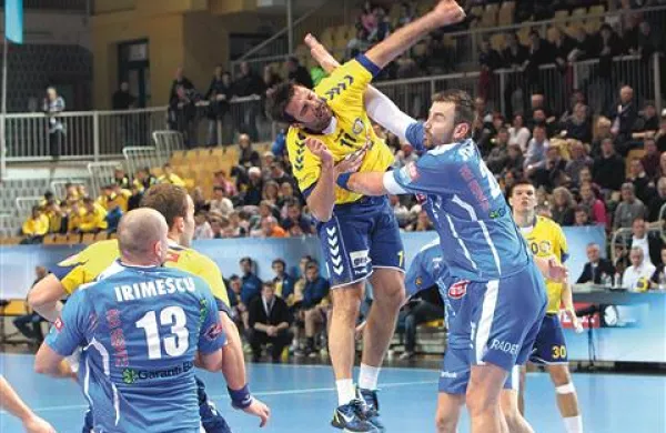 V koprskih vrstah je z učinkovitostjo presenetil Nikola Džono (v skoku)