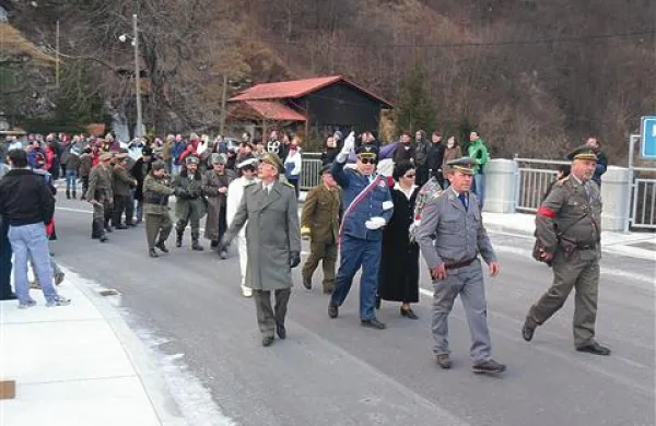 Ba&scaron;ko grapo obiskala Tito in Stalin