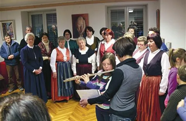 Uvod v vrsto prireditev ob 610. obletnici Oseka