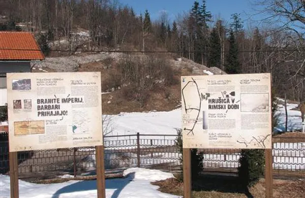 Za zdaj na Hrušici strojijo table z informacijami, dodatne bodo še postavili in pot ob zid nekdanje trdnjave  uredili, najdišče pa bi radi  spremenili v park za arheološke turiste 