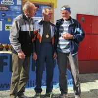 Najboljši med najstarejšimi so bili Fabio Ivančič (levo, tretji), Anton Berne (v sredini, zmagovalec) in Albert Lazar (desno,  drugi)