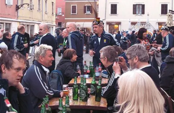 Pivo je teklo v potokih