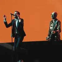 Jovanotti v Trstu-Ples  z minuto ti&scaron;ine
