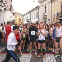 Zbiranje na startu, v ospredju Slovenci
