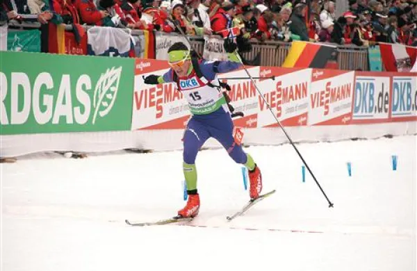Jakov Fak je včeraj poskrbel za nov mejnik slovenskega biatlona 