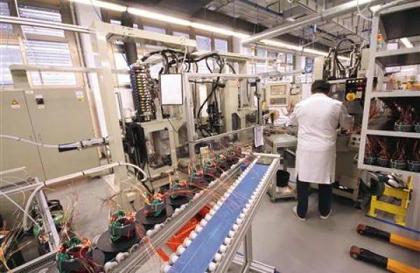 Iskra Avtoelektrika naj bi bila med leti 2007 in 2009 tarča notranjega prevzema