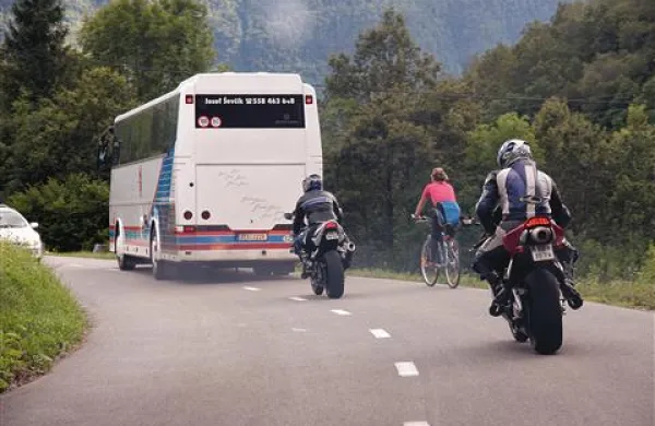 Lani kar tretjina več prometnih  nesreč z motoristi