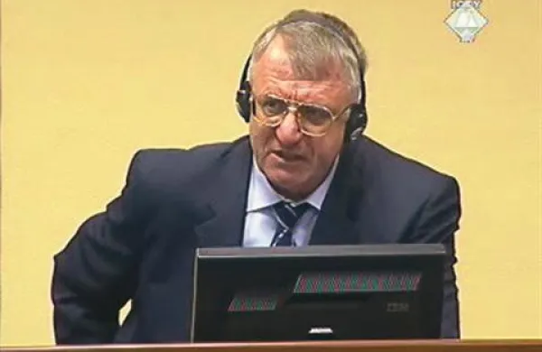 Vojislav Šešelj