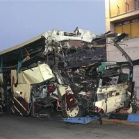 Avtobus se je zaletel v steno predora v bližini kraja Sierre