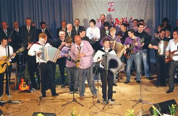 Dan žena  počastili tudi Lisjaki