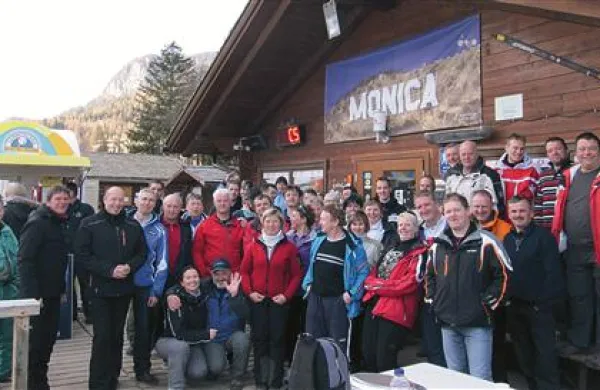 Delavci Metalflexa na snegu