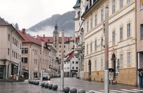 Idrija je evropska destinacija odličnosti. Lani se je že okitila z naslovom Alpsko mesto, zdaj pa je dobila še Zlati kamen.