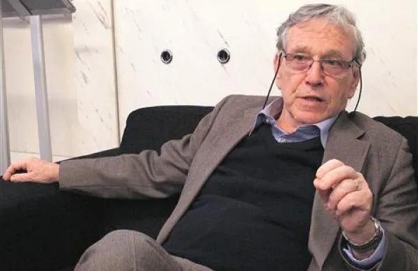Amos Oz, velikan  izraelske književnosti &ldquo;Naziv izdajalec sem si ponosno pripel na prsi kot znak časti&rdquo;