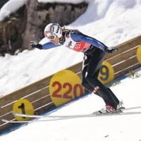  Norvežan Bjoern Einar Romøren očitno uživa v Planici, kjer je tudi postavil svetovni rekord, včeraj pa je bil znova najdaljši