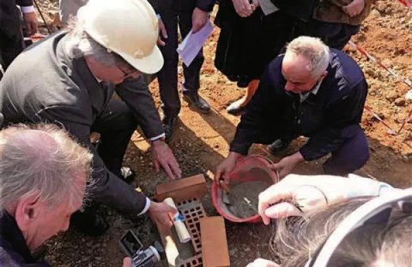 Položili temeljni kamen za novi Pipistrel