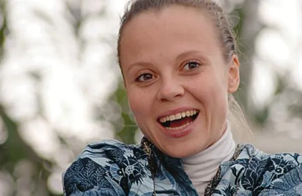 Igralka koprskega gledališka Mojca Fatur je v ponedeljek rodila drugega otroka